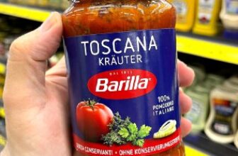 QUEM NÃO AMA MACARRONADA COM AQUELE MOLHÃO DE TOMATE? 🍅…