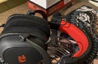 COITADA DA SUA MÃE TER QUE OUVIR VOCÊ GRITAR TODA…