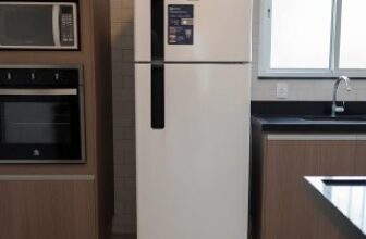 🧊 Electrolux Geladeira Electrolux Frost Free 320L Duplex 220v 🔥…