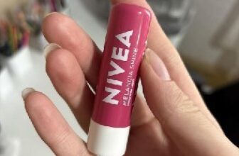 💋 NIVEA Hidratante Labial Melancia Shine 4,8g 🔥 POR 13…