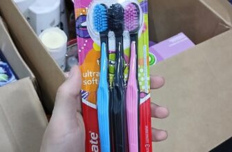 🪥 Escova de Dente Colgate Ultra Soft 3 unidades 🔥…