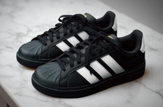 STREETALK É PICLES DEMAIS Tênis Adidas Streetalk DE 349 | POR 203 em 6x CUPOM: M…