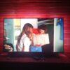 A TV DAS LUZES NO PRECINHO Smart TV Philips Ambilight 50″ 4K Google TV, Dolby Vi…