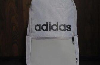 CARREGAR TUAS COISINHAS Mochila cinza Adidas Casual Classic Daily DE 199 | POR 8…