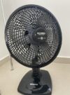 PRA TU NÃO DERRETER Ventilador de Mesa Mondial 30cm 6 pás DE 119 | POR 86,33 no …