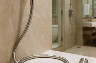 AQUELA LAVADA É NECESSARIA Ducha Higiênica Banheiro POR 31 https://mercadolivre….