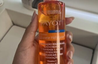 LAVE SEU ROSTO COM O PRODUTO CERTO Sabonete Liquido Detox PAYOT Vitamina C 220 m…