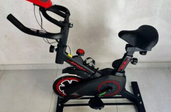 CARDIO EM CASAAA Bike Ergometrica Spinning 120kg POR 444,99 EM 7X Resgate o cupo…