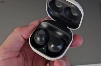 NO ÔNIBUS VOCÊ NÃO SOFRE OUVINDO AS VOVÓS FOFOCAREM Samsung Galaxy Buds Core Pre…