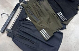 PRA METER AQUELE LEG DAY E SAIR CAMBALEANDO‍ Kit com 3 Bermudas De Seda G…