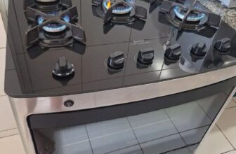 GIGANTESCO O FOGAREIRO Fogão Consul 5 Bocas Com Mesa De Vidro E Trempe De Inox 1…