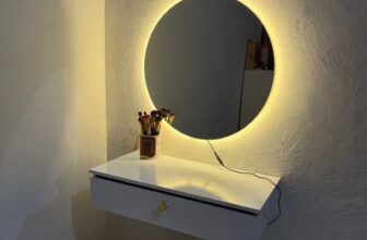 COM LUZINHA Espelho Redondo 50cm C/ Led POR 66,80 https://meli.la/1UHY4h4…