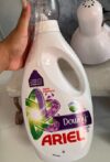 ROUPA FEDIDA AQUI NÃO Lava Roupas Ariel Expert com Toque de Downy – 2L POR 28,68…