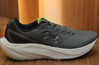 PISE FOFO Tênis Under Armour Charged Wing 2 DE 399 | POR 196 CUPOM: JANOAPP ou J…