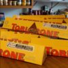 Chocolate Ao Leite Toblerone Nougat de Mel e Amêndoas 100g DE 27,99 | POR 15,99…