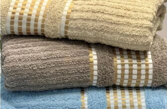 JOGA FORA O TRAPO Q TU CHAMA DE TOALHA Kit 3 Toalha de Banho Grossa POR 66,23 ht…