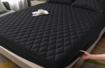 Capa Protetora Colchão Box Casal Impermeável DE 79 | POR 28,99 https://meli.la/…