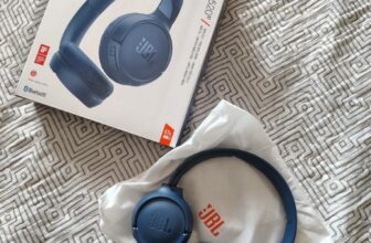 Fone de Ouvido Bluetooth JBL Tune 520BT On-ear – Azul DE 249,90 | POR 195 em 6x…