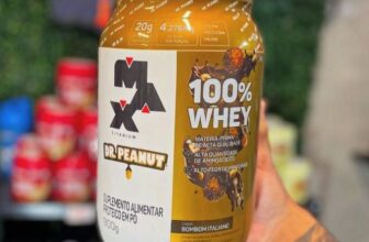 DELICIOSO 100% Whey Max Titanium x Dr. Peanut (900g), Sabor Bombom Italiano POR …