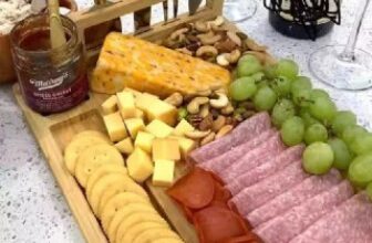 Kit Petisqueira Em Bambu + Espátulas DE 99 | POR 75 https://s.shopee.com.br/9Kd…