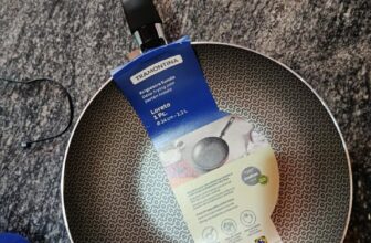 MANDAR AQUELE YAKISOBA Panela Wok Antiaderente Tramontina de Alumínio 28cm 3,6L …