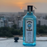 S E X T O U Gin Bombay Sapphire 750ml DE 109 | POR 79,76 Desconto é aplicado no …