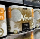 NÃO ARRANHA O CANECO Neve Papel Higiênico Supreme Folha Tripla 12 Rolos POR 19 h…