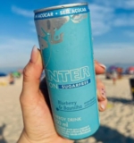 PRA VOCÊ FICAR ACORDADÃO NA MADRUGA Pack de 24 Ltas Red Bull Energético, Blueber…