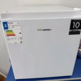 COLOCA OS REFRI TUDO NO QUARTO Frigobar Hisense 44 L Branco 220V   POR 425,40 em…