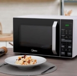 LITTLE WAVES NO PREÇO Micro-ondas 27L Branco e Preto Midea LED 220V DE 599 | POR…