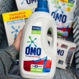 ATÉ SUA MAQUINA VAI FICAR FELIZ Sabão Líquido Omo Lavagem Perfeita 3L   DE 49,50…