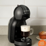 PRO CÊ TOMAR UM CAFÉS DOTOSOS  Cafeteira Nescafé Dolce Gusto Arno Mini Me Preta …