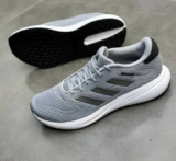APENAS PISE DEMASIADAMENTE FOFO Tênis Adidas Responser Runner DE 299 | POR 188  …
