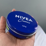 ESSE É PERFEITOOOO Nivea Creme Lata 145g POR 26,91 Selecione comprar com recorrê…