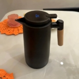 CAFÉ TEM QUE SER QUEEEEENTI Garrafa Térmica Vacuum POR 33,60 https://mercadolivr…