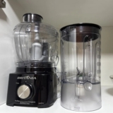 A PRATICIDADE DESSE  Multiprocessador 2 E 1 Compacto Britânia 220V POR 139,42 CU…