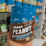 PASTINHA DE AMENDOIM COM WHEY Pasta de Amendoim 600g Zero Lactose Shark Pro DE 5…