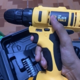 MULTI FUNÇÕES Parafusadeira E Furadeira Sem Fio Bateria 3/8 The Black Tools DE 2…