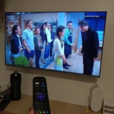 VC JÁ TÁ PENSANDO NA NOVA PARA VER A COPA Smart TV 40” Britânia Roku TV LED Dolb…
