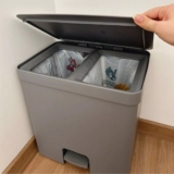 TU FINALMENTE VAI SEPARAR O LIXO Lixeira Trium Com Pedal 20L Cesto Dual Reciclag…