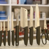 CORTE RÁPIDO Jogo de Facas Tramontina Plenus POR 78 CUPOM: COZINHA20 https://amz…