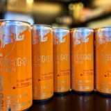 ACORDA MENINAAA Pack de 4 Latas Red Bull Energético Morango & Pêssego 250ml …