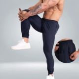 DAR UMA ESCONDIDA NAS CANELA SECA  Kit 2 Calças Jogger Masculina Dinamic Treino …