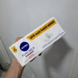 LIMPA E HIDRATA Sabonete em Barra Pure Milk Sensitive NIVEA – 6 un. 90g POR 17,9…