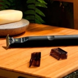 FIQUE LISO SEM MEDO Aparador De Pelos Philips Oneblade 127/220V DE 226,53 | POR …