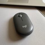 MOUSE SLIMMM Mouse sem fio Logitech Pebble 2 M350s DE 109 | POR 93,90 em 3x http…