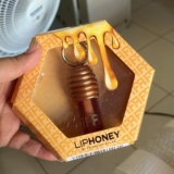 ESSE É BADALADO, MENINASSS Liphoney Gloss by Franciny Ehlke DE 61 | POR 42,65 em…