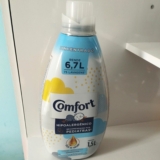 SUAS ROUPAS MAIS CHEIROSAS QUE VOCÊ Comfort Amaciante Concentrado Puro Cuidado 1…