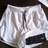 RENOVE AS ROUPAS DE TREINO  Short Dupla Compreensão DE 54,90 | POR 35,90 https:/…
