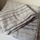 CORREEEKit de Toalha 2 Peças Banho e Rosto 100% Algodão DE 129 | POR 30 Aplicar …